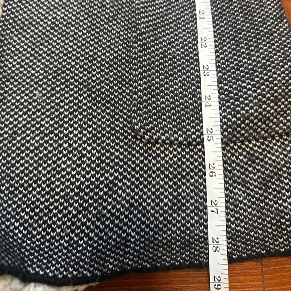 Style & Co. Black cardigan with Cream Lining - Picture 9 of 9